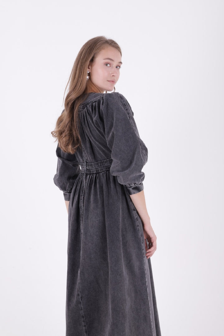 XLJ Long Denim Dress with Pleated Shoulders - Stendal