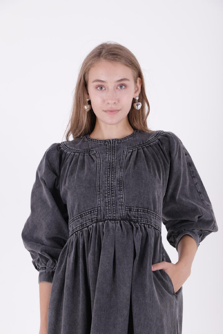 XLJ Long Denim Dress with Pleated Shoulders - Stendal