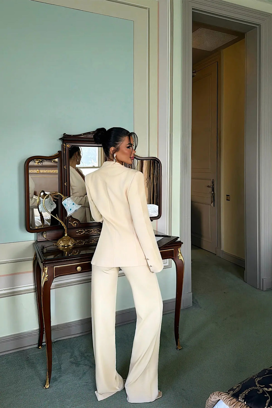 EYY Women Beige Trouser Suit - Pikesville