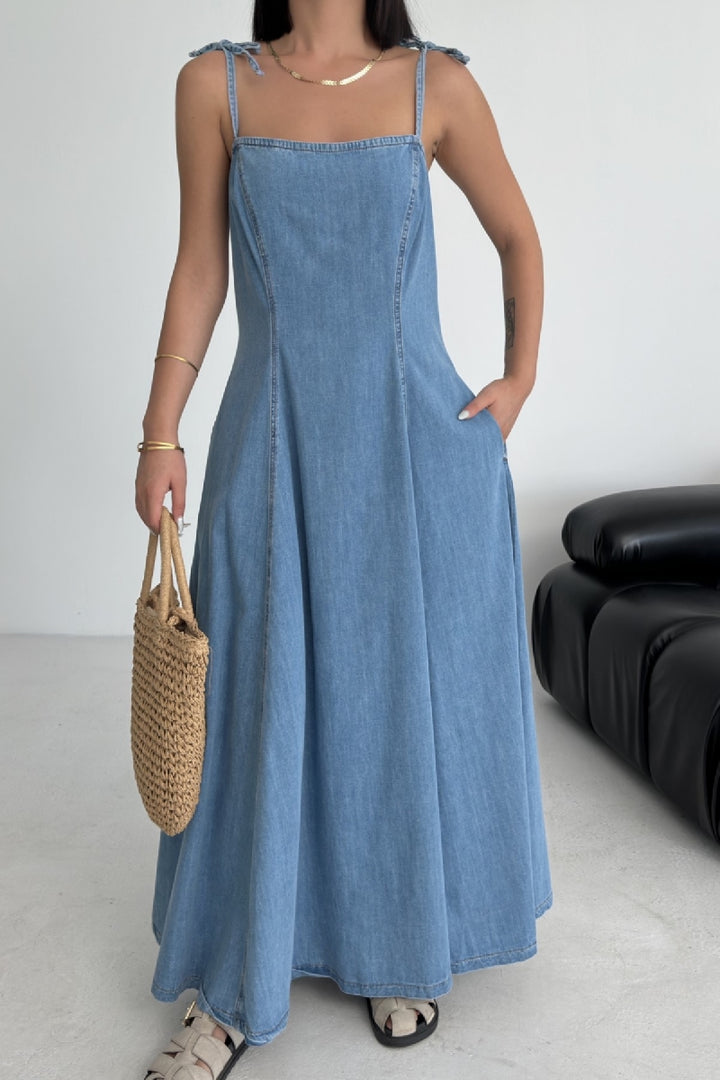 XLJ Lace-Up Denim Dress with Ruffles - Korschenbroich