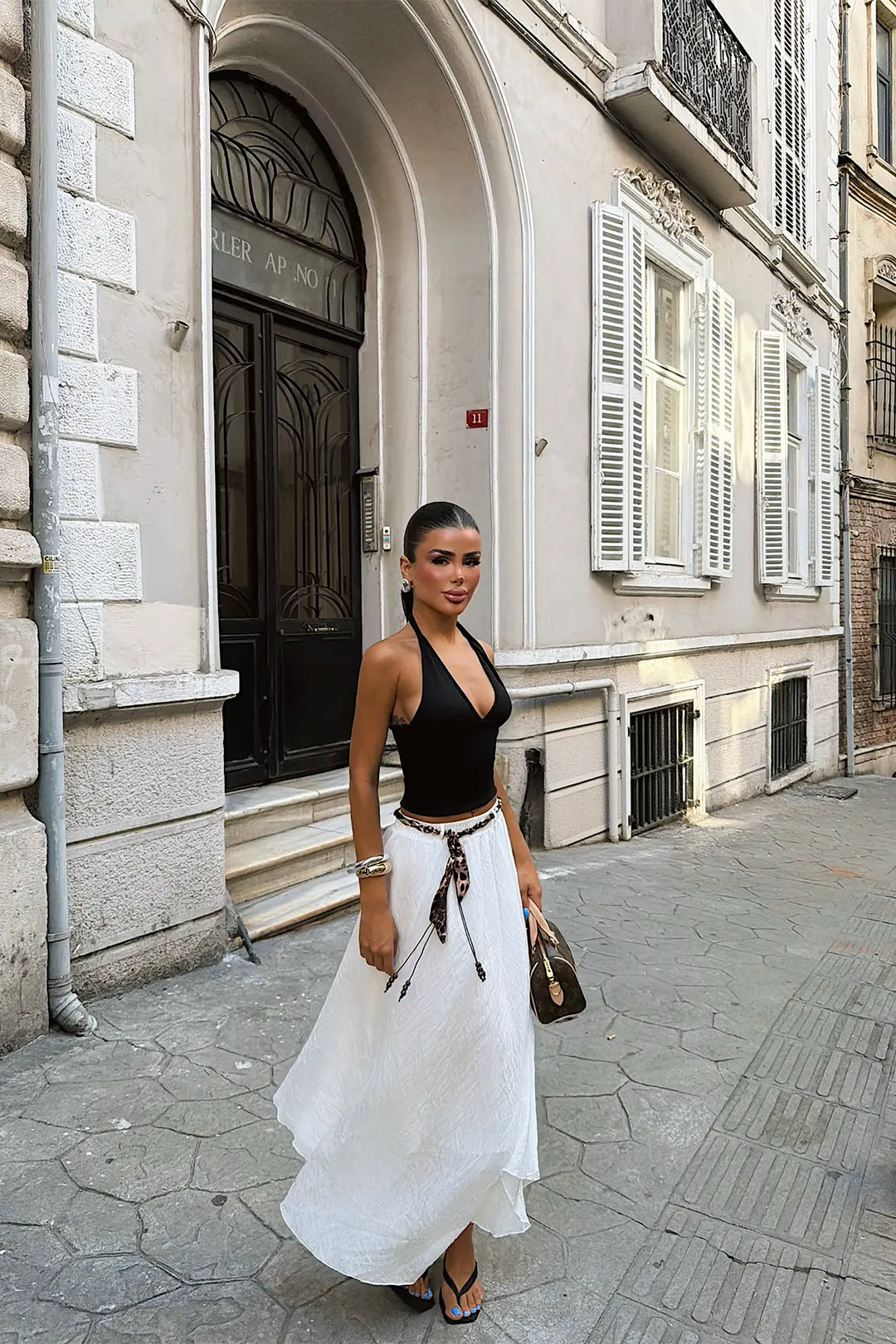 EYY Women White Skirt with Belt Detail - Ulm