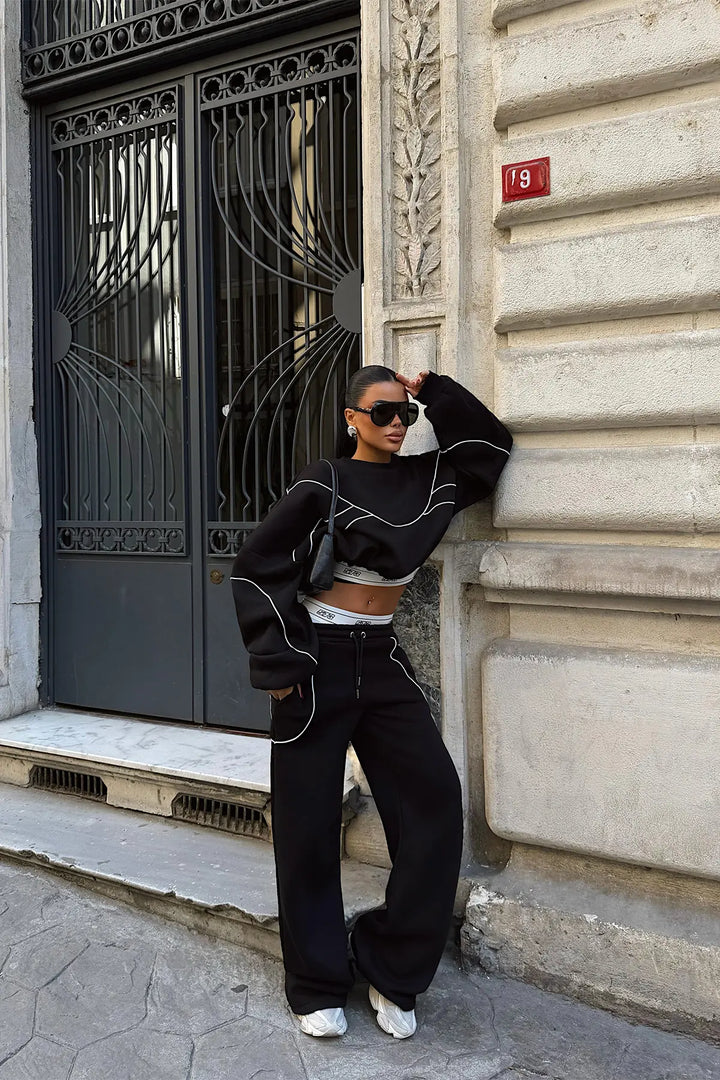 EYY Women Black Tracksuit - Wallsend