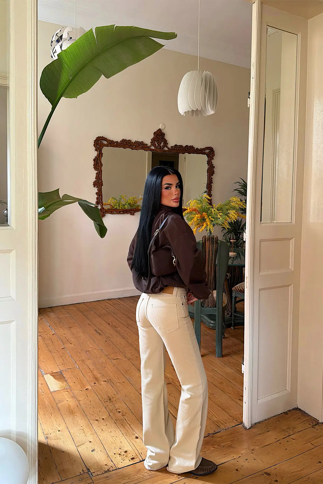 EYY Women Brown Jacket with Zipper Detail - Rosny-sous-Bois
