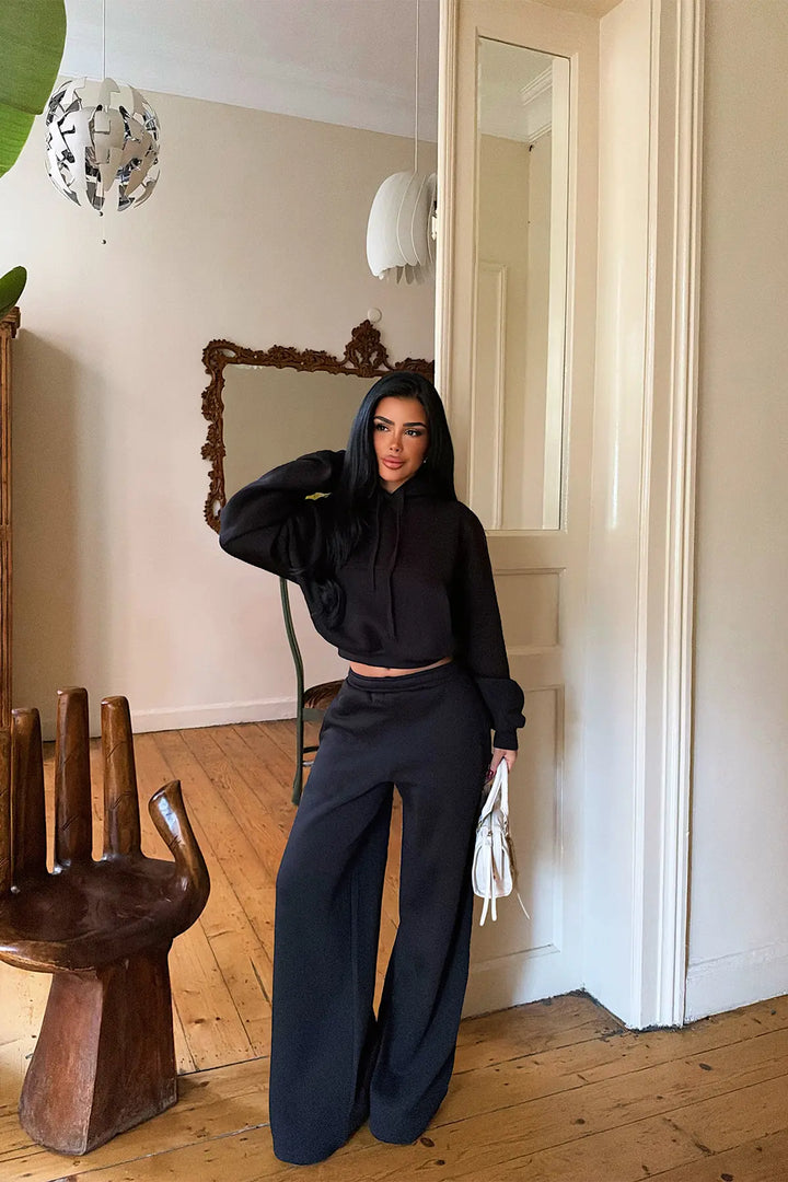 EYY Women Black Sweatshirt and Jogger Set with Details - Almería