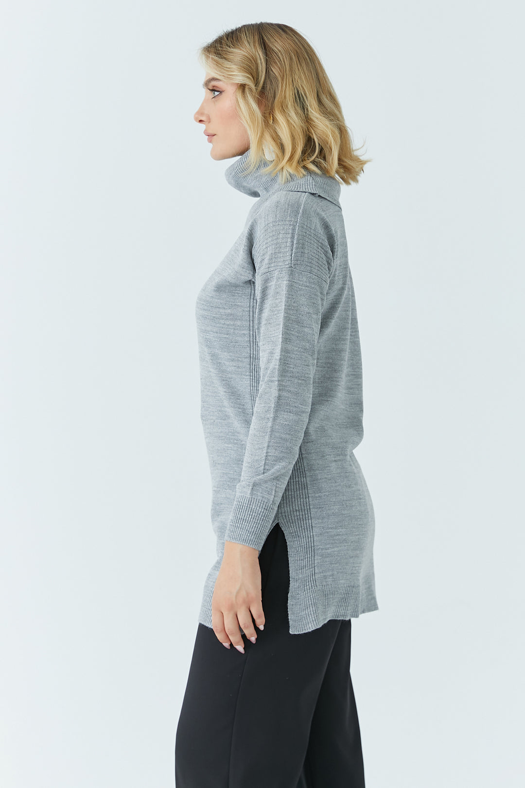 MPL Woman's Sweater - Andover