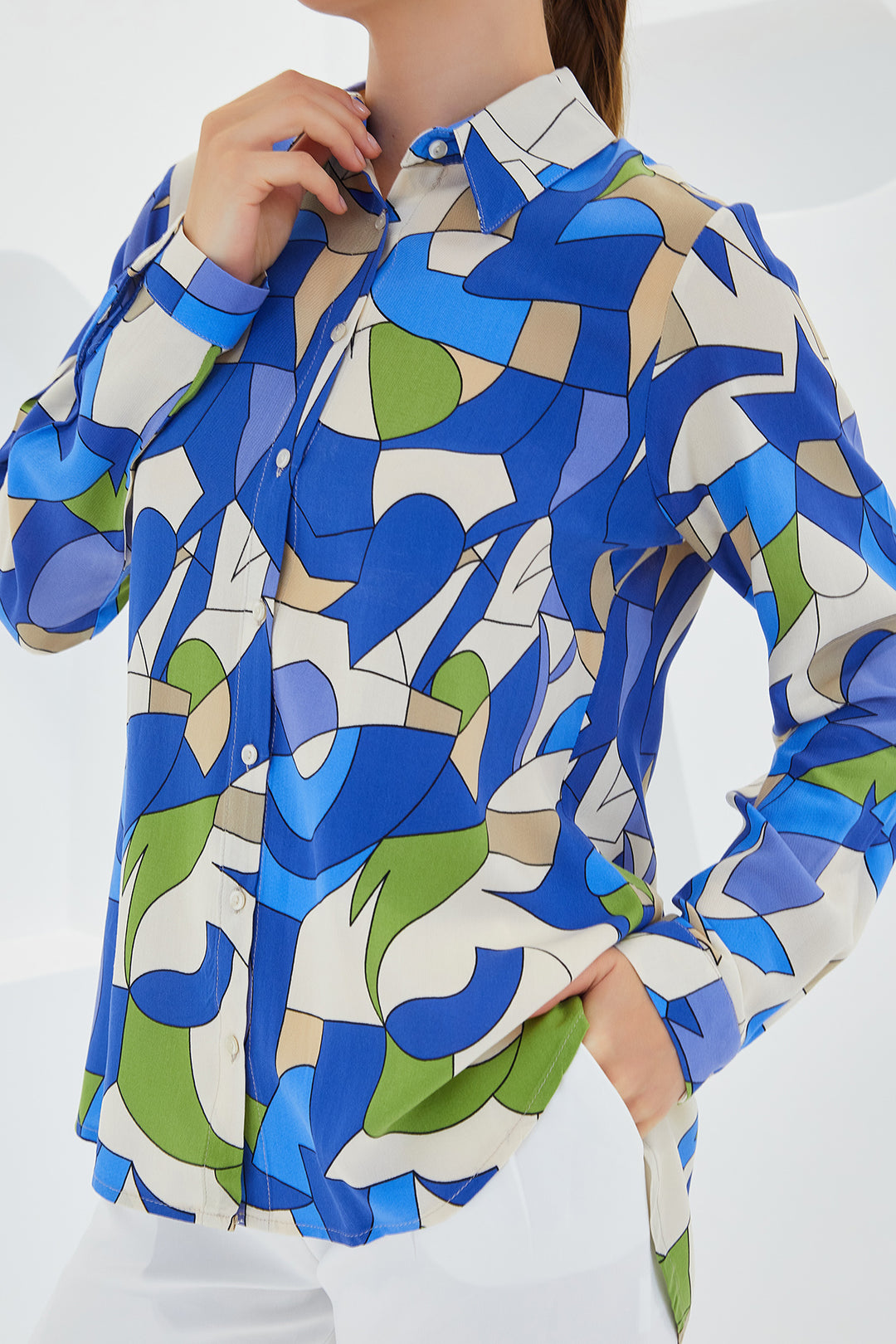 BGD Women Graphic Patterned Shirt - Indigo - Avondale
