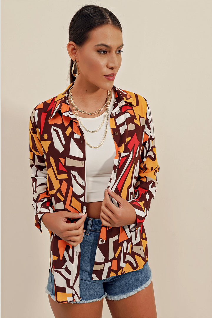 BGD Women Graphic Patterned Shirt - Brown - Avondale