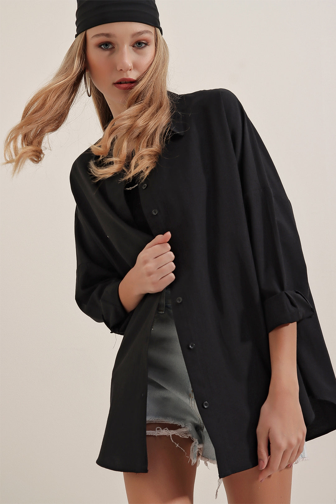 BGD Women Woman Black Oversize Long Basic Shirt 3900 - Avondale