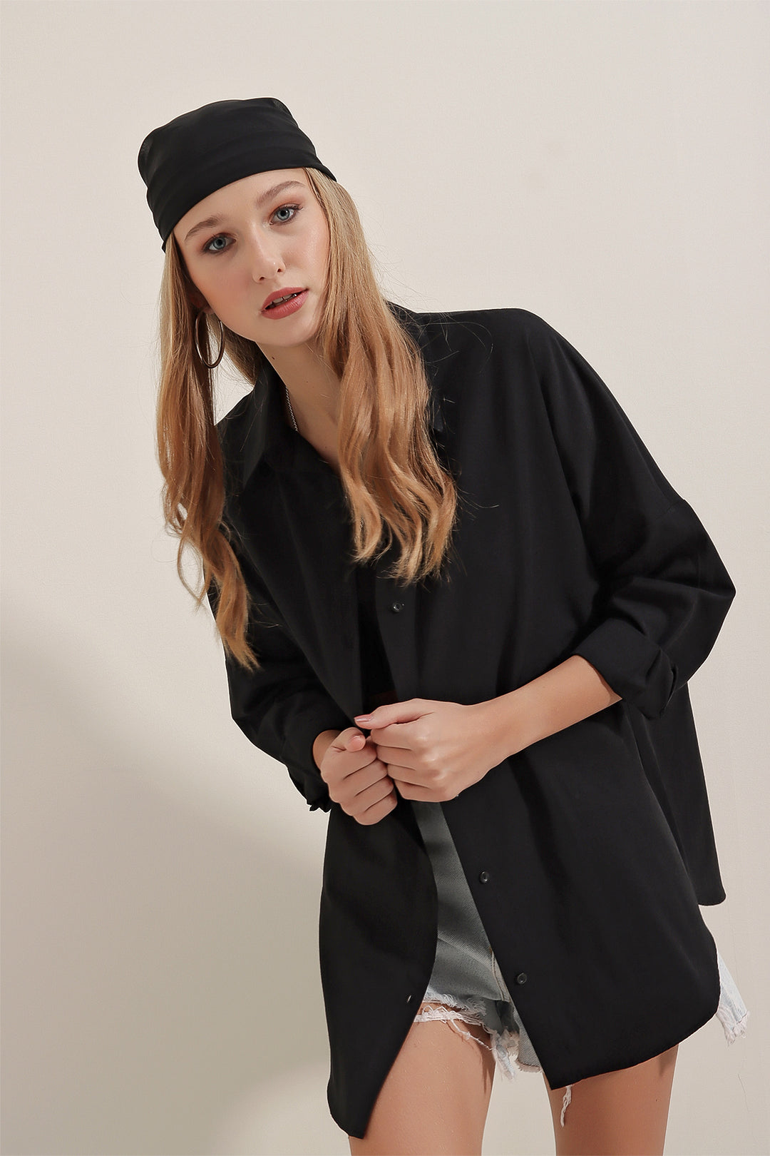 BGD Women Woman Black Oversize Long Basic Shirt 3900 - Avondale