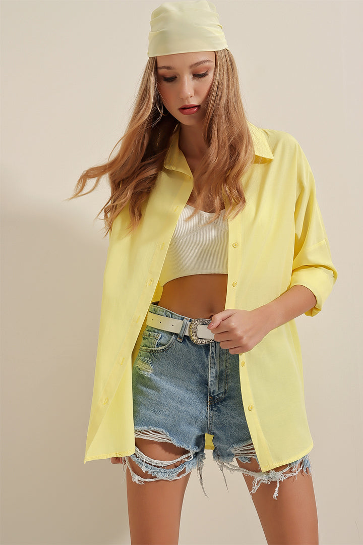 BGD Women Oversize Long Basic T-Shirt - Yellow - Avondale