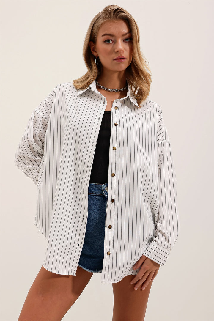 BGD Women Woman White Black Striped Oversize Long Basic Shirt 3900 - Juana Díaz