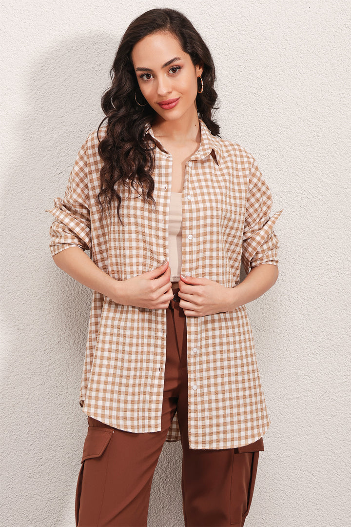 BGD Women Oversized Checkered Shirt - Light Beige - Ragusa