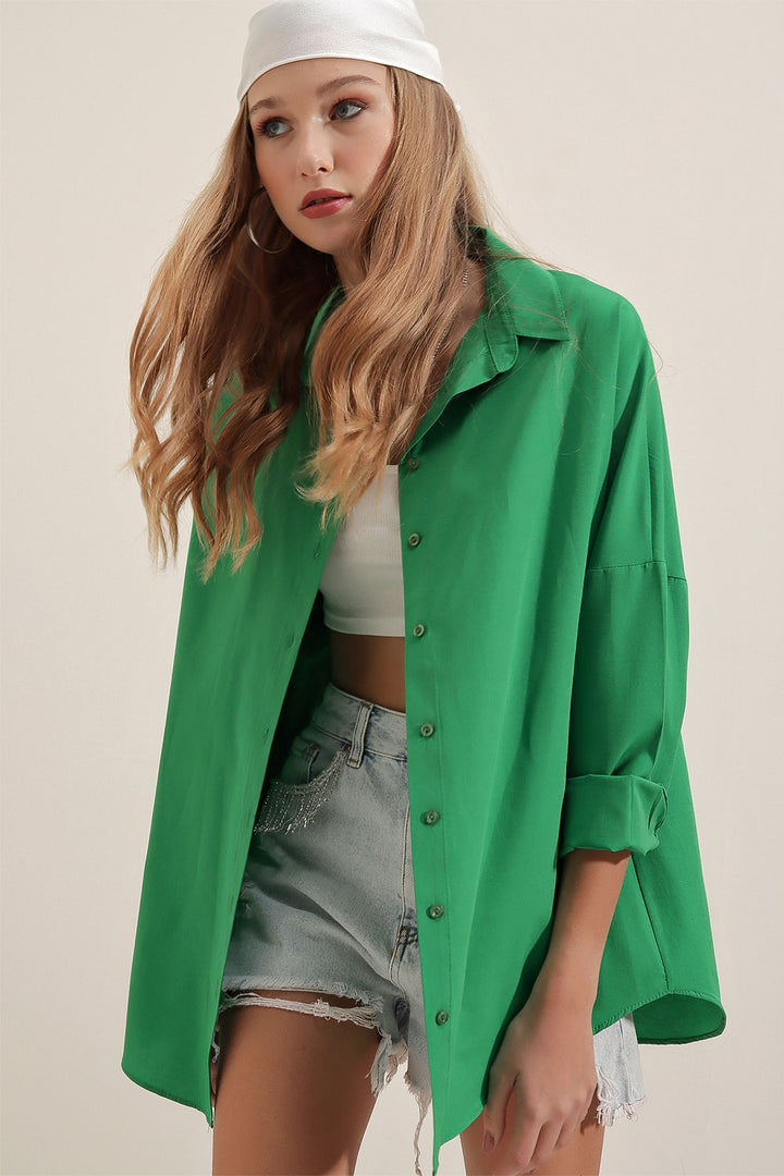 BGD Women Oversize Long Basic Shirt - Green - Avondale