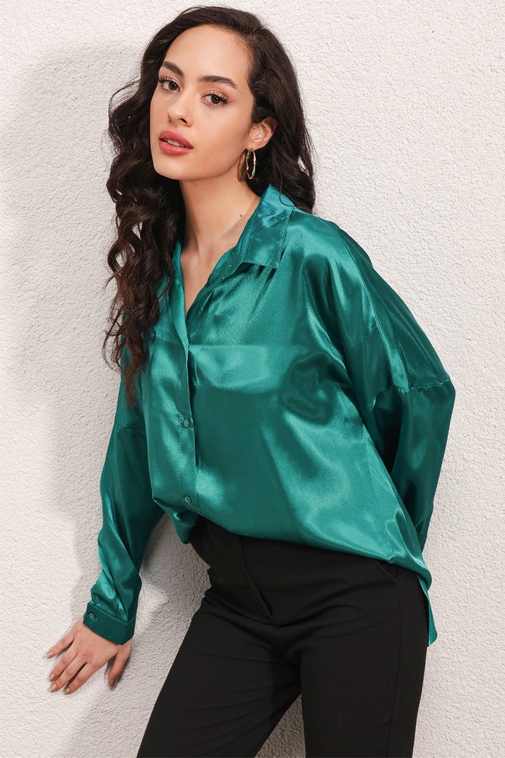 BGD Women Oversize Satin Shirt - Olive Green - Joué-lés-Tours