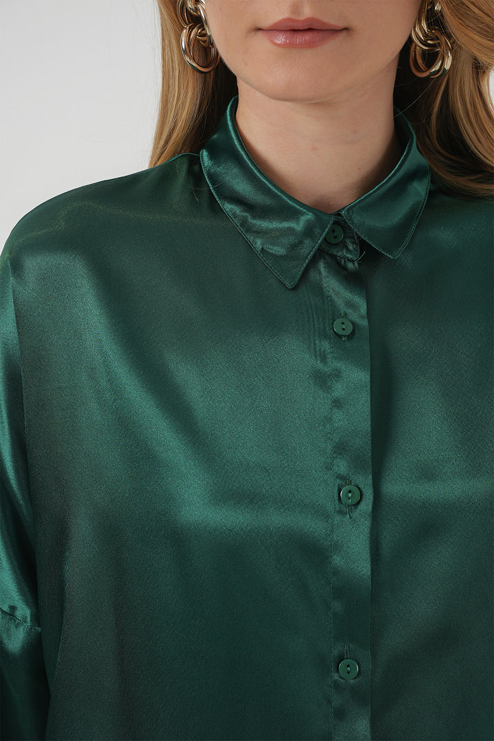 BGD Women Oversize Satin Shirt - Emerald Green - Kamen