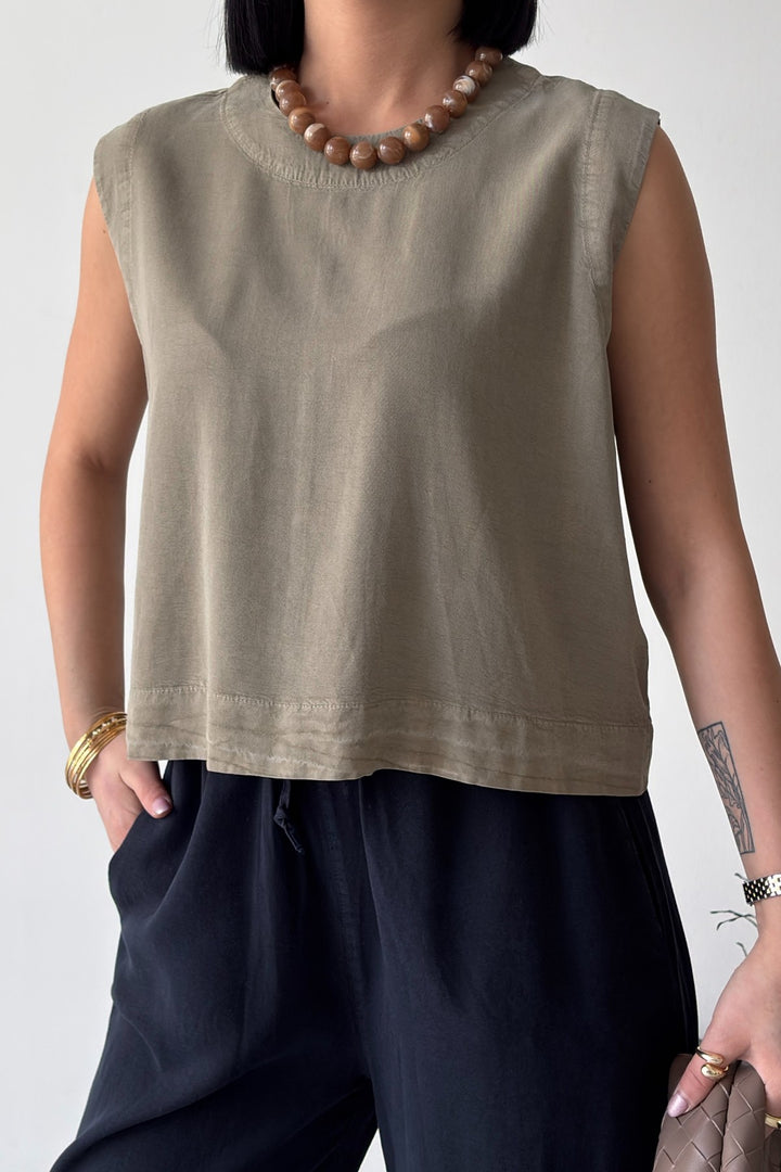 XLJ Sleeveless Blouse - Coesfeld