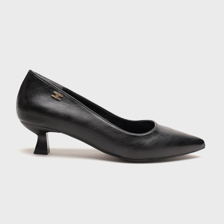 DSM Doss Black Leather Low Heel Women's Pointed Toe Women's Shoe - Figueras