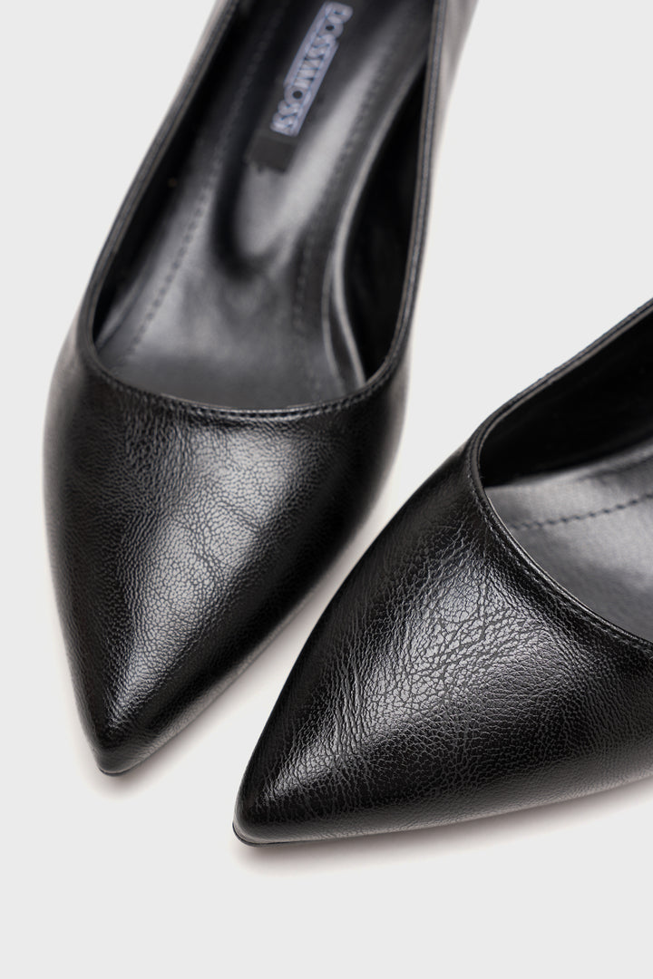 DSM Doss Black Leather Low Heel Women's Pointed Toe Women's Shoe - Figueras