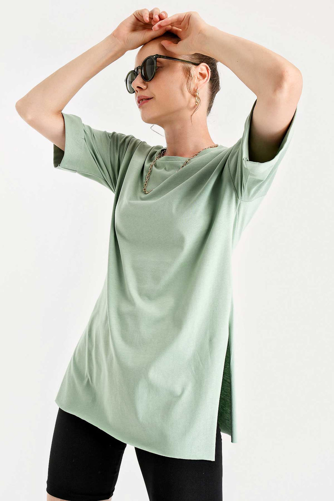 BGD Women Slit Oversized T-shirt - Çağla - Avondale