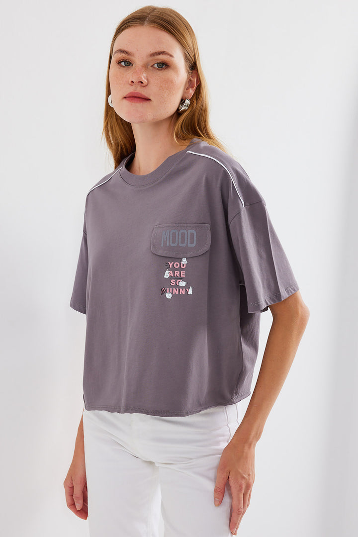 BGD Women Pocket Detailed Oversized T-shirt - Gray - Avondale
