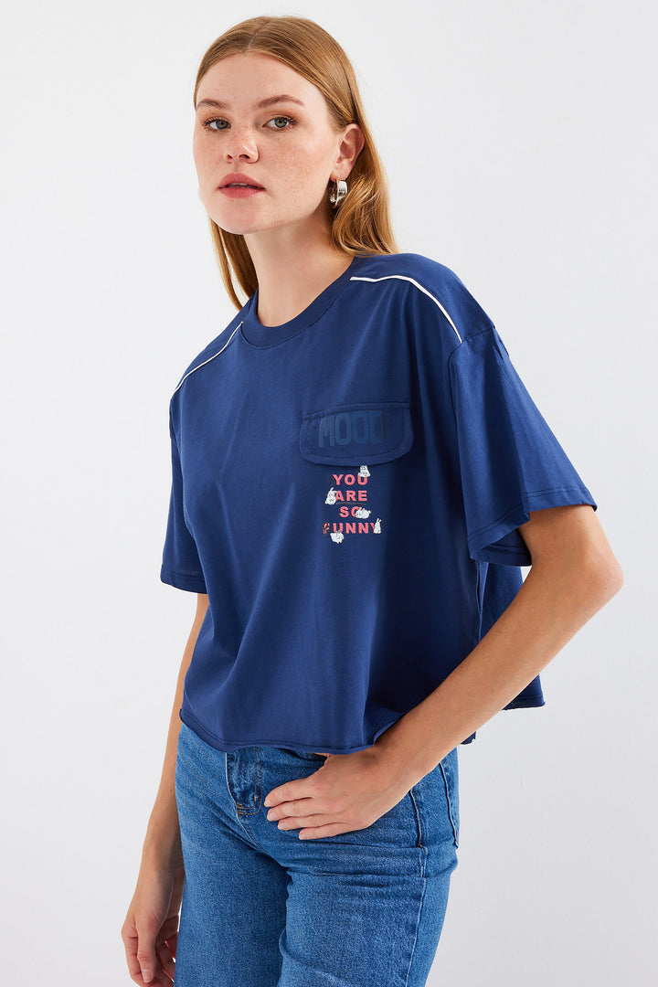 BGD Women Mobile Detailed Oversized T-shirt - Navy Blue - Avondale
