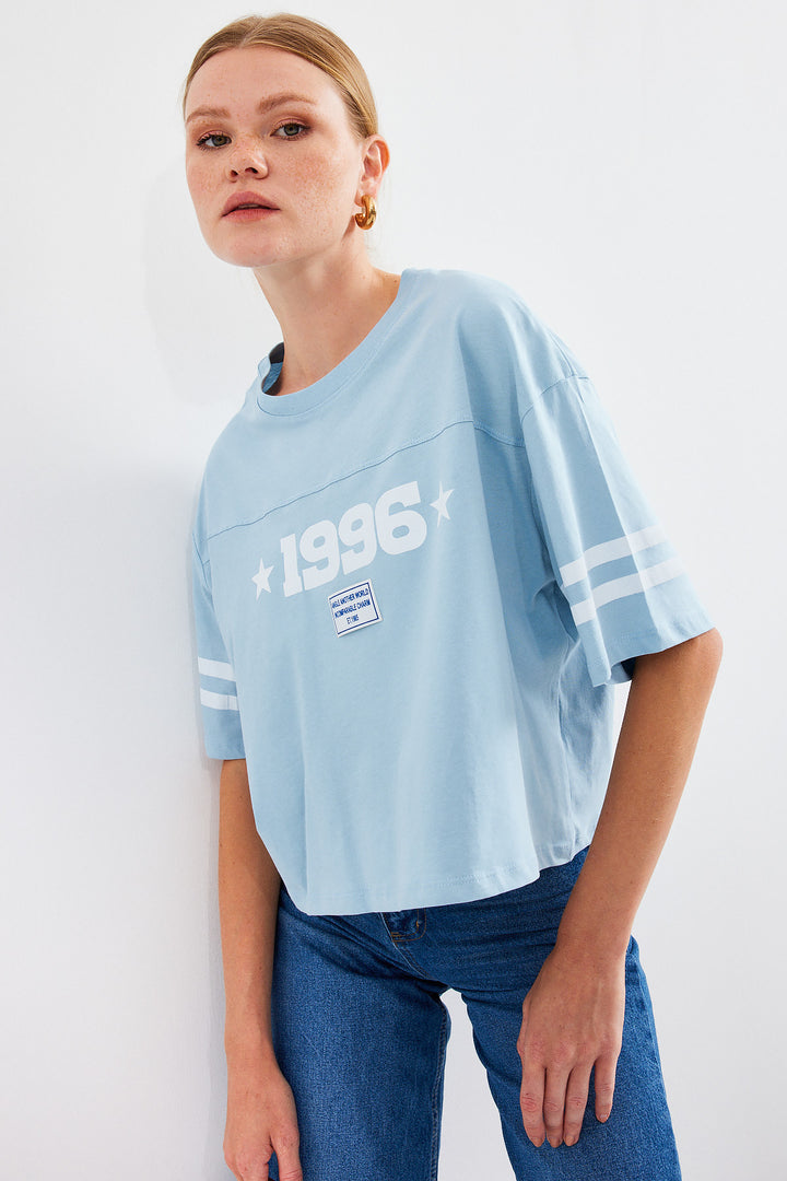 BGD Women Printed Oversize Basic T-shirt - Blue - Avondale