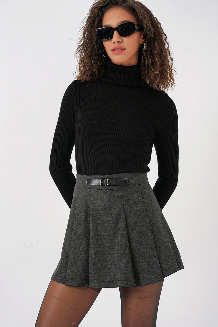 BGD Women Women's Belted Mini Shorts Skirt - Anthracite - Ciudad de Ceuta