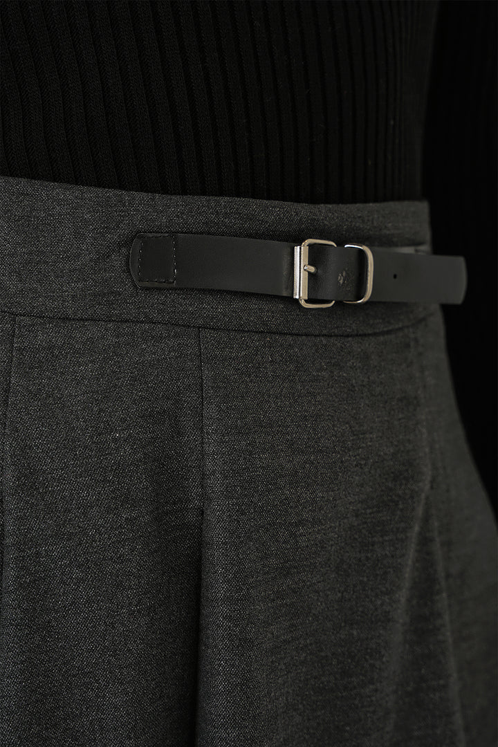 BGD Women Women's Belted Mini Shorts Skirt - Anthracite - Ciudad de Ceuta