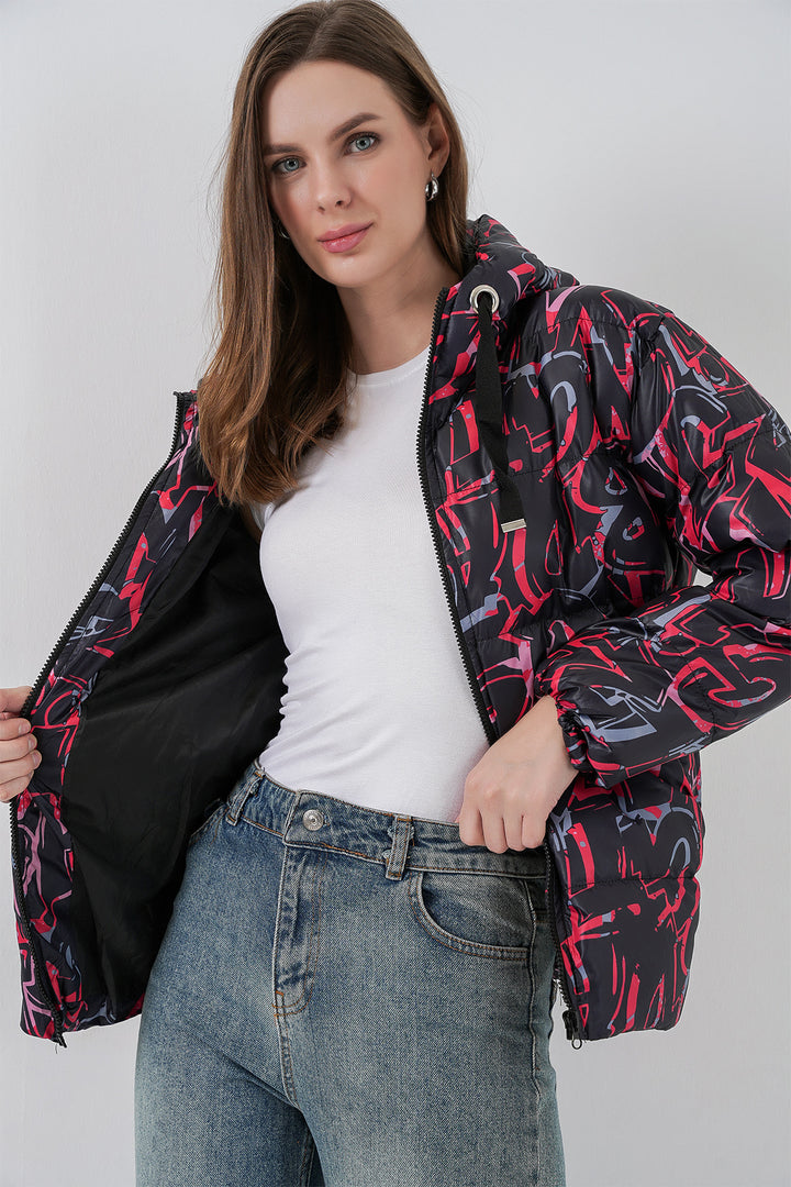 BGD Women Patterned Puffer Jacket - Black - Seelze