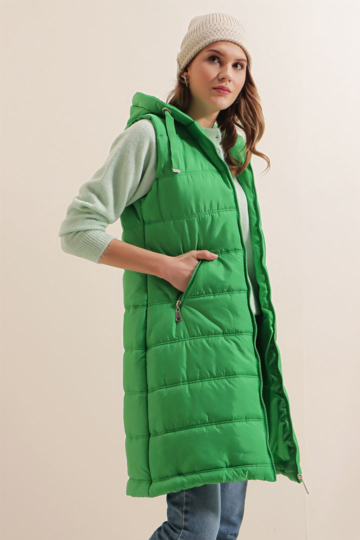 BGD Women Hooded Long Puffer Vest - Dark Green - Níkaia
