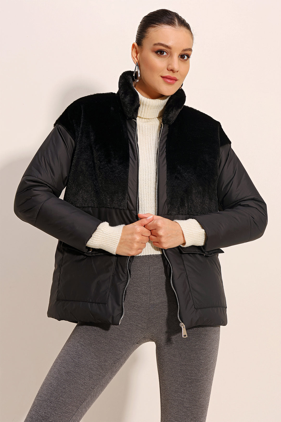 BGD Women Artificial Fur Detailed Puffer Jacket - Black - Santa Clarita