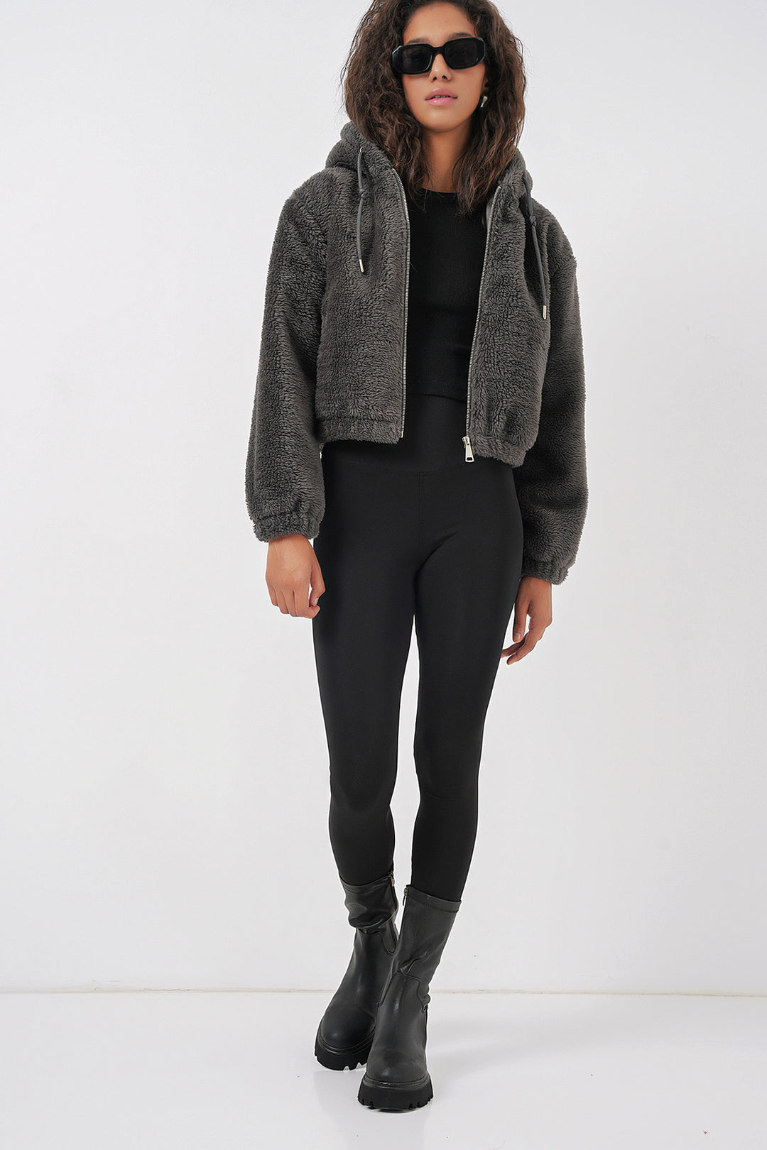 BGD Women Hooded Plush Crop Jacket - Anthracite - Bordeaux