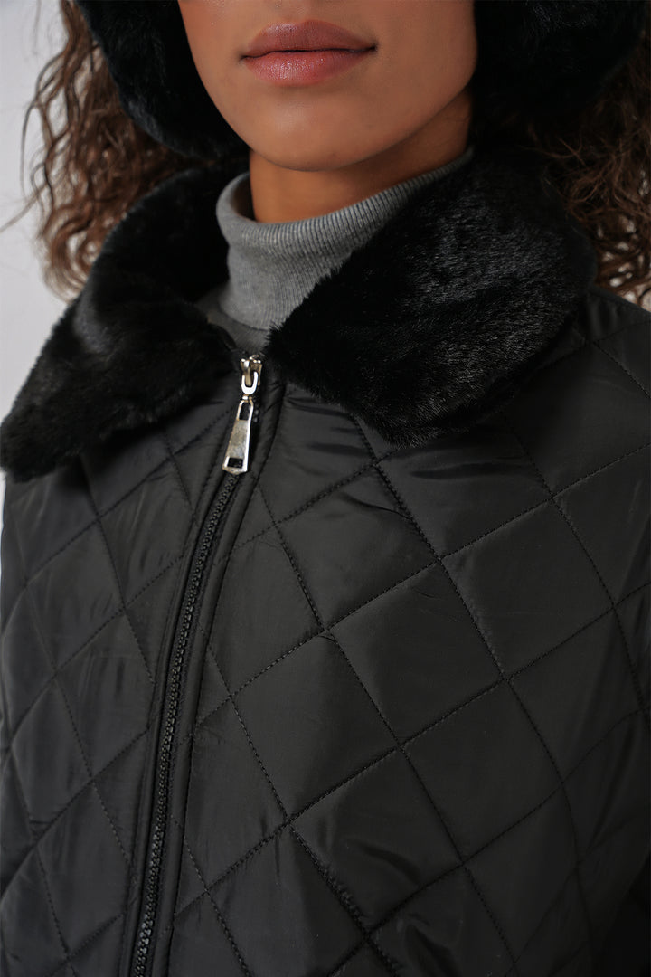 BGD Women Plush Detailed Quilted Jacket - Black - Acámbaro