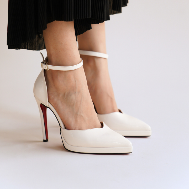 DSM Coren White Patent Leather Low Platform Women's Shoe - York