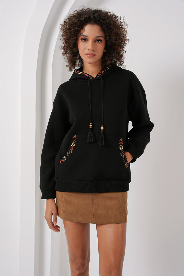 BGD Women Embroidered Oversize Sweatshirt - Black - Rugby