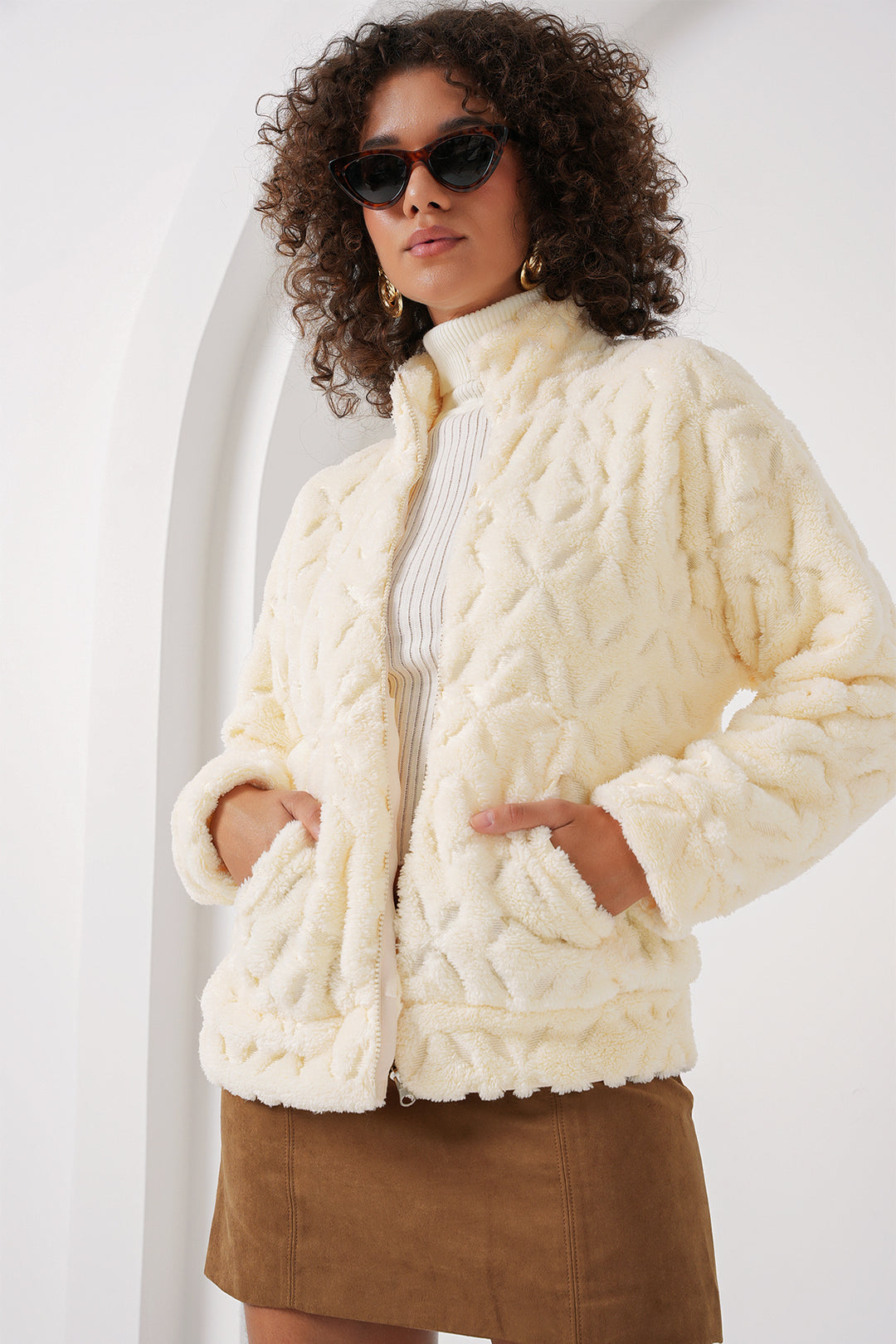 BGD Women Zippered Plush Jacket - Ecru - Monopoli