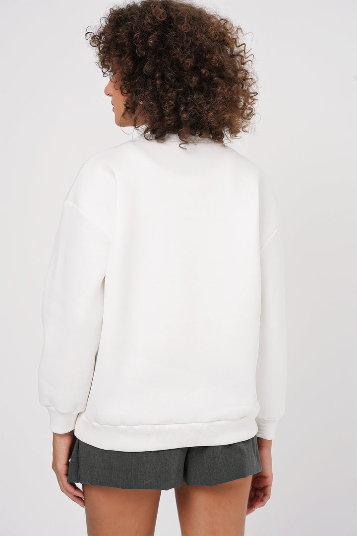 BGD Women Printed Oversize Sweatshirt - White - Colmar