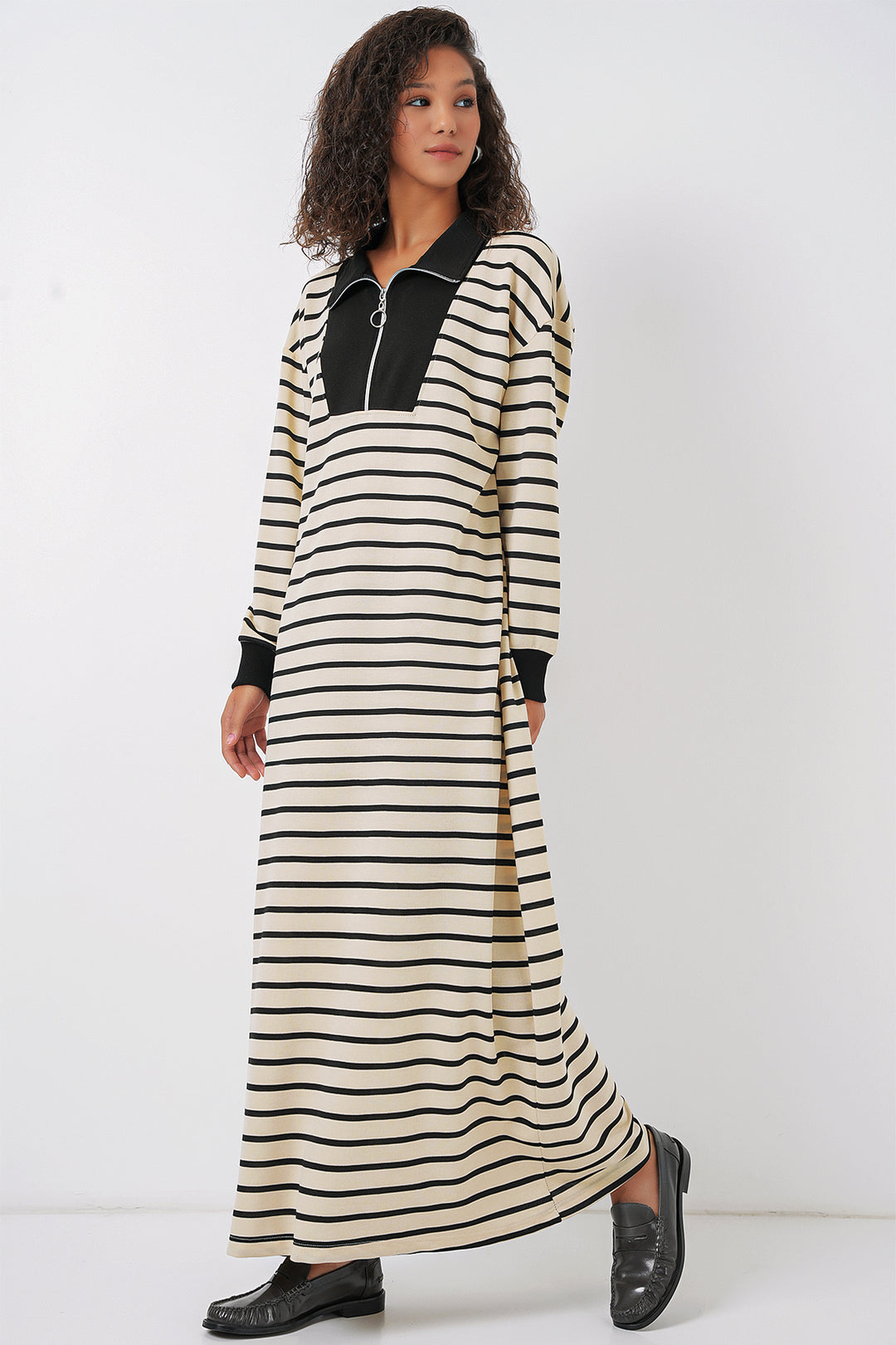 BGD Women Women's Zipper Detail Striped Long Dress - Black - Palermo