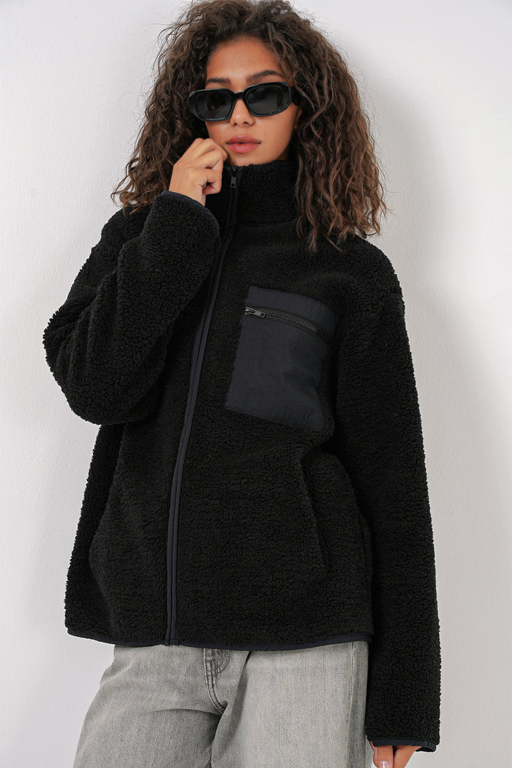 BGD Women Women's Zippered Oversized Plush Jacket - Black - Châtillon