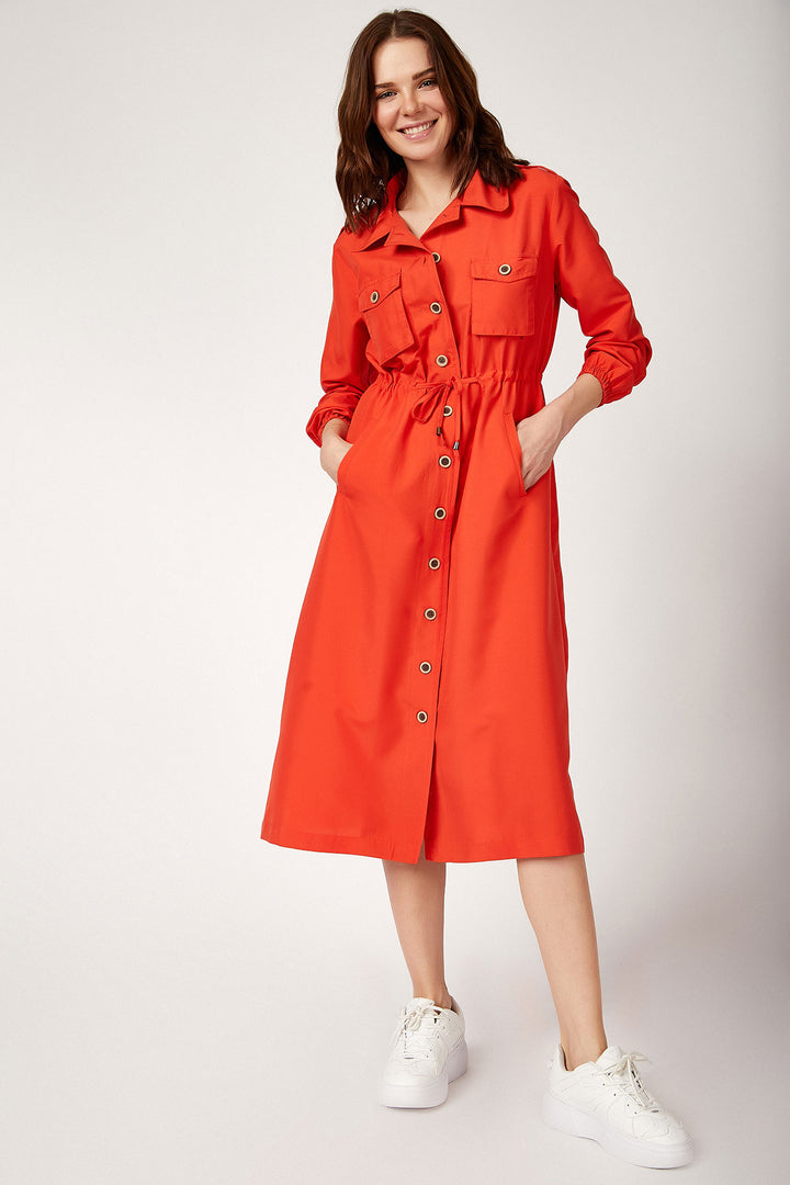 BGD Women FRONT BUTTONED HIJAB TRENCHCOAT - Pomegranate - Roncaglia