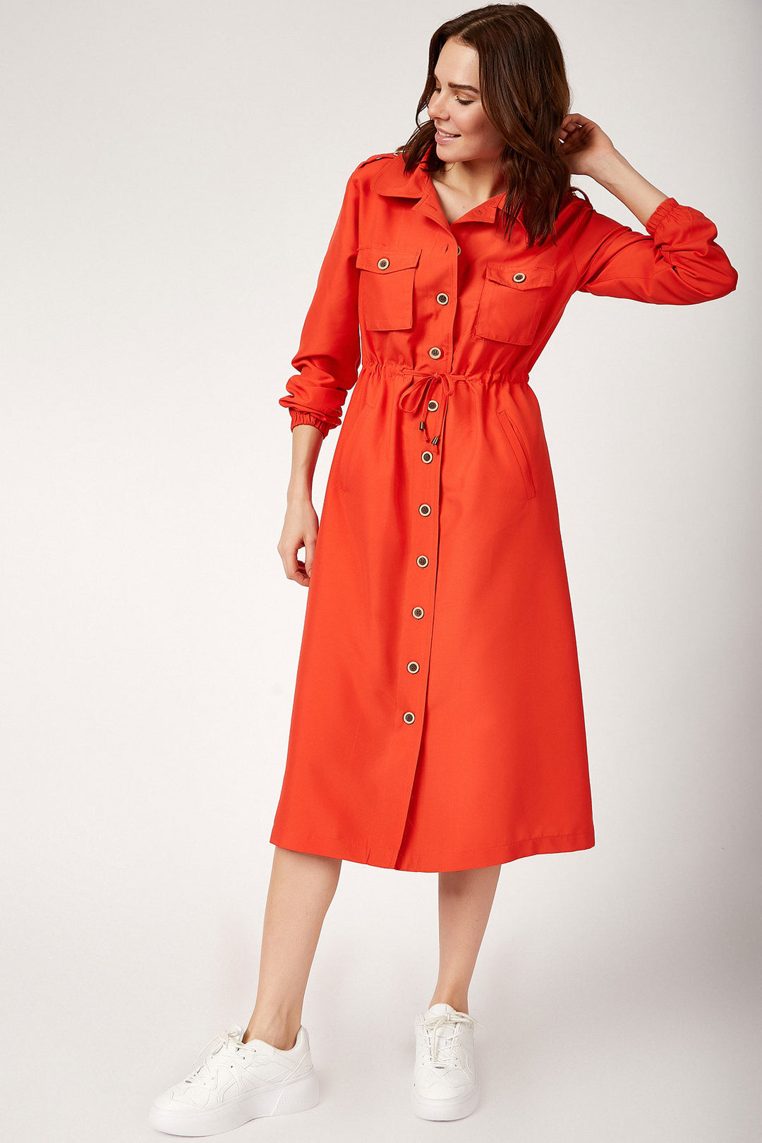 BGD Women FRONT BUTTONED HIJAB TRENCHCOAT - Pomegranate - Roncaglia