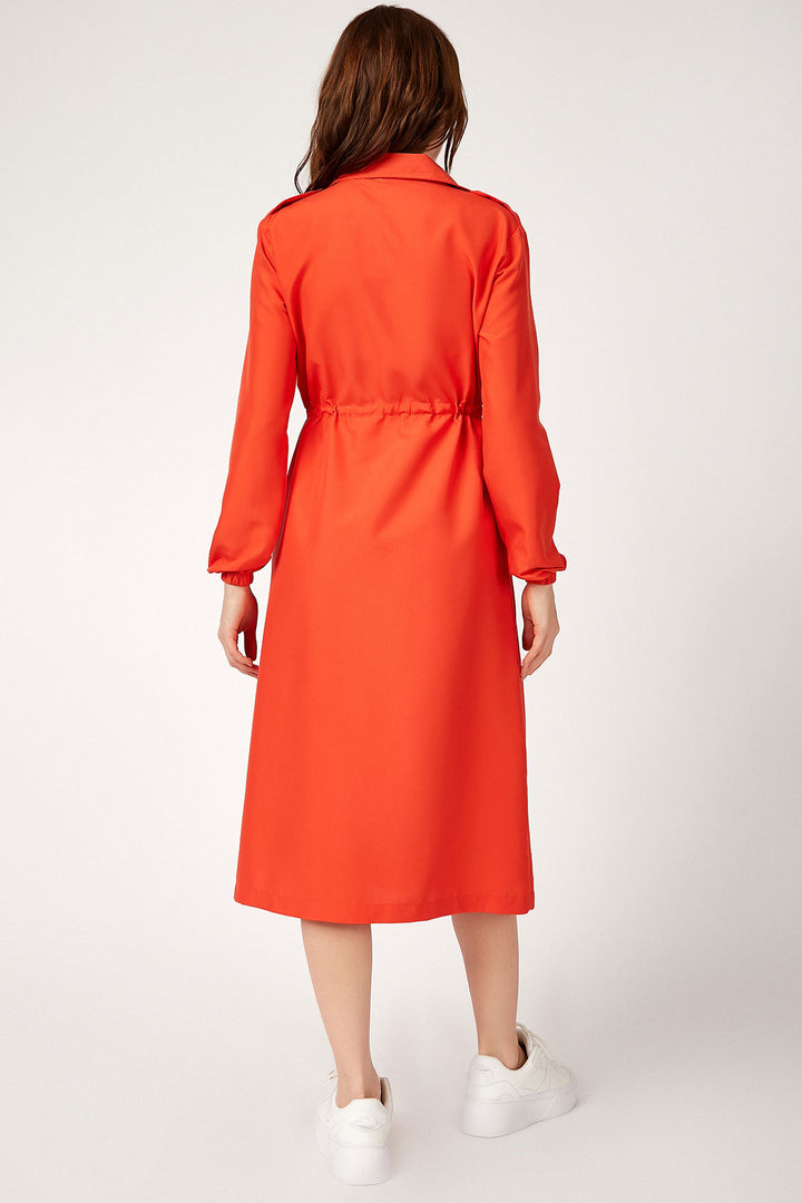 BGD Women FRONT BUTTONED HIJAB TRENCHCOAT - Pomegranate - Roncaglia