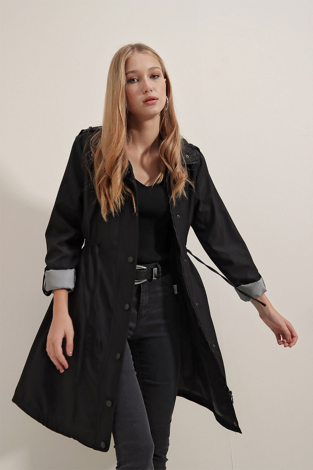 BGD Women Belted Trench Coat - Black - Avondale