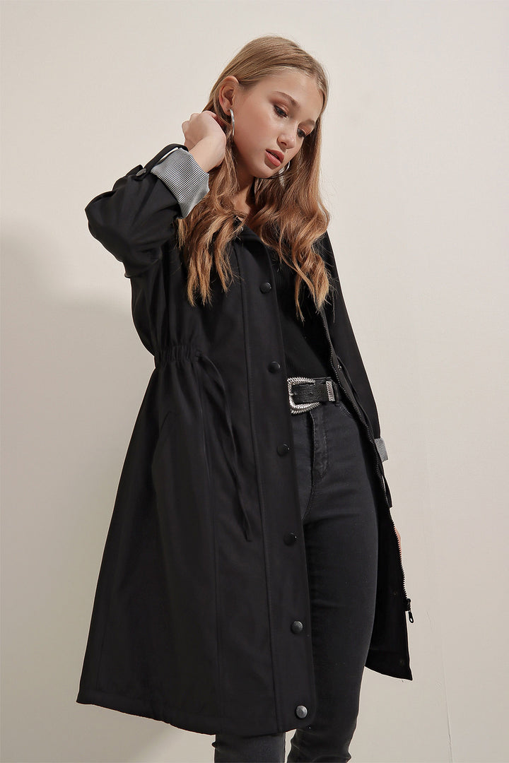 BGD Women Belted Trench Coat - Black - Avondale