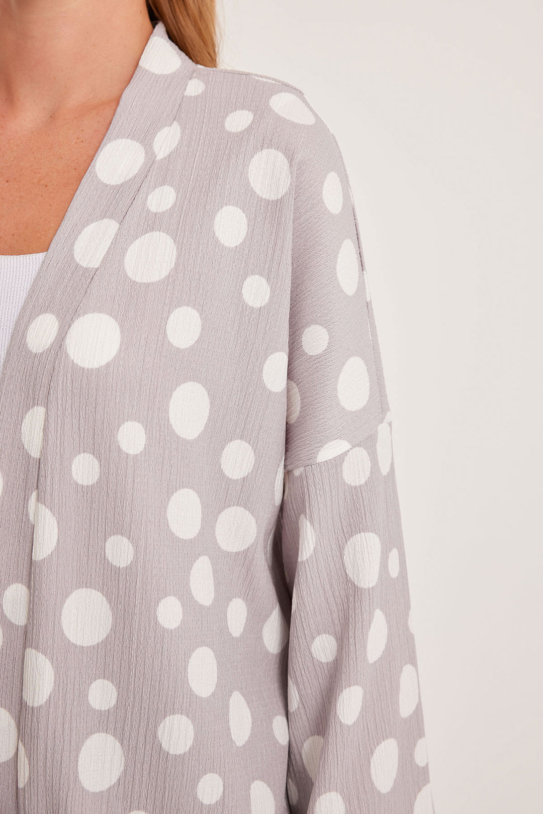BGD Women Woman Gray White Polka Dot Knitted Kimono 5862 - Avondale