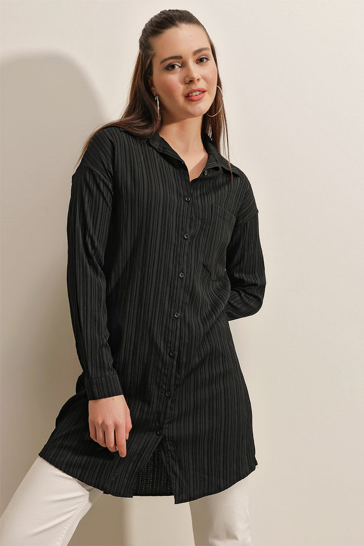 BGD Women Woven Long Shirt - Black - Avondale