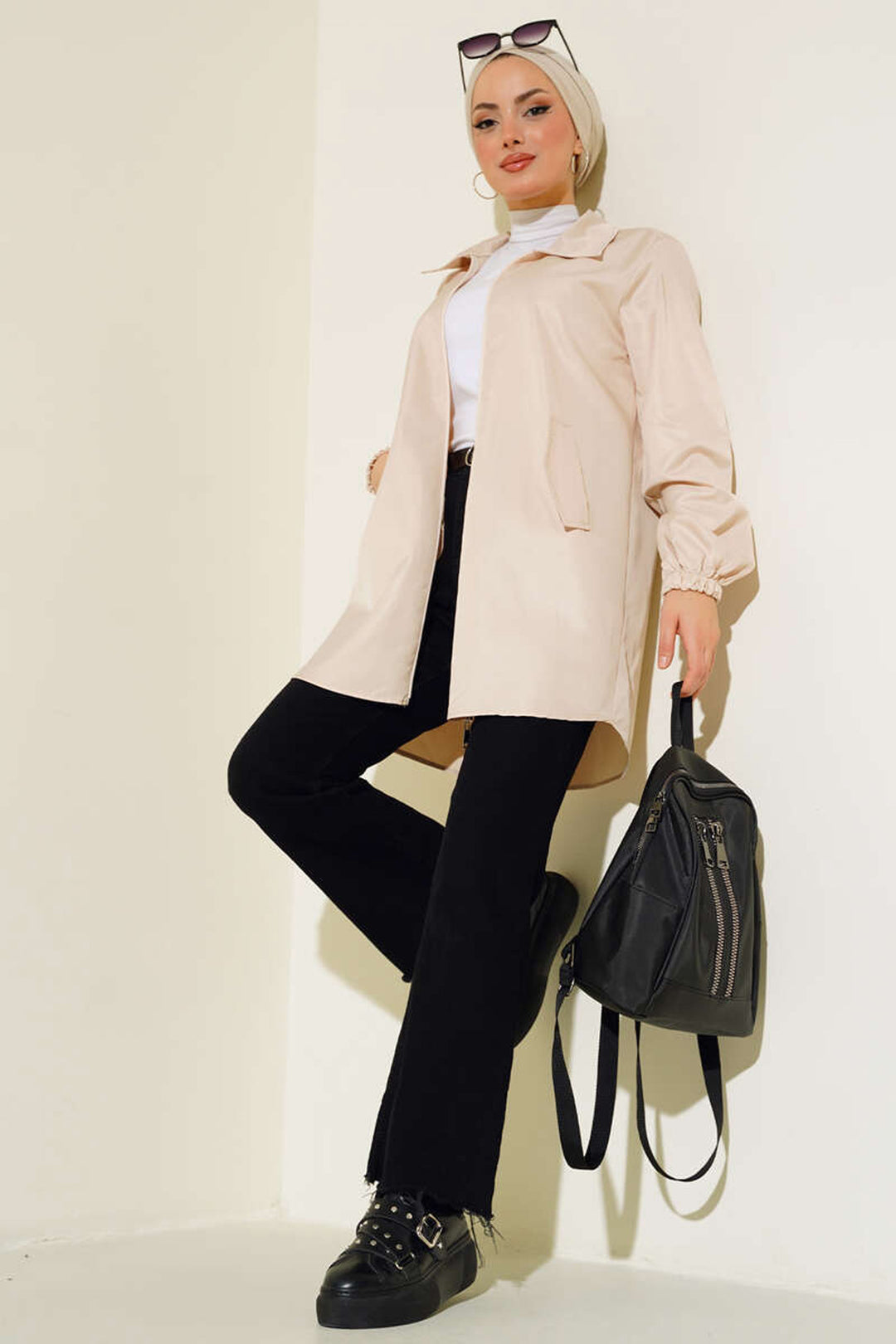 BGD Women Short Trench Coat with Pocket Flaps - Beige - Ciudad Benito Juárez
