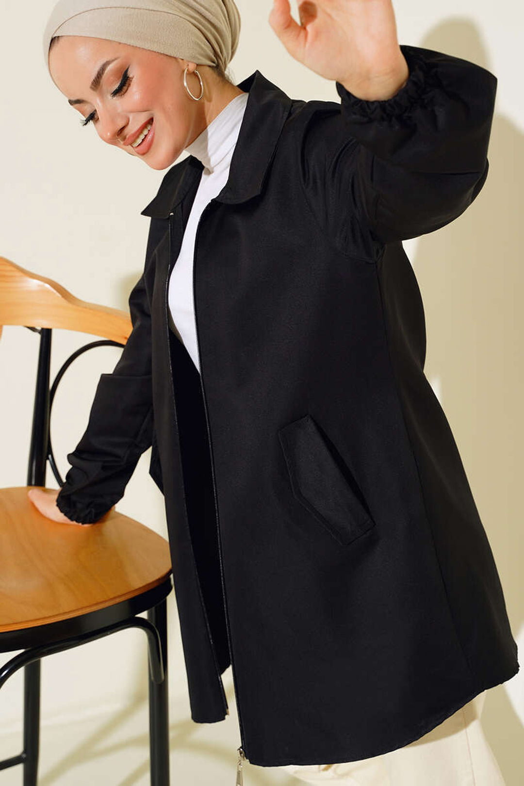 BGD Women Short Trench Coat with Pocket Flaps - Black - Tours