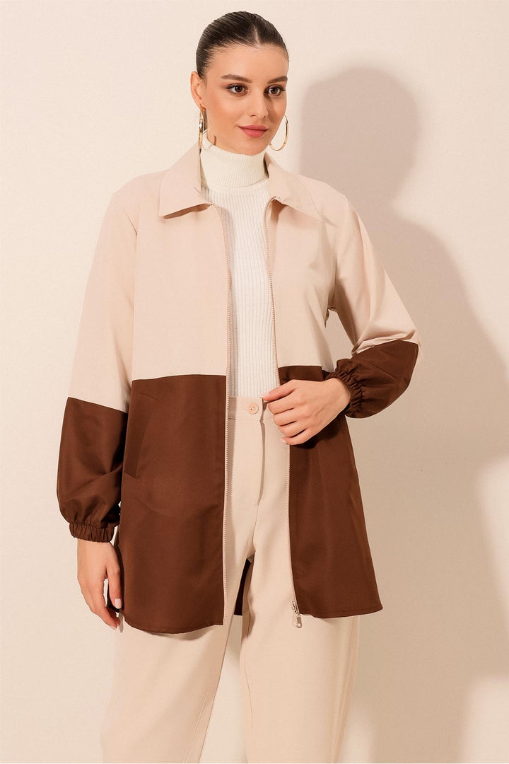 BGD Women Two-Tone Seasonal Trench Coat - Brown - Tezoyuca