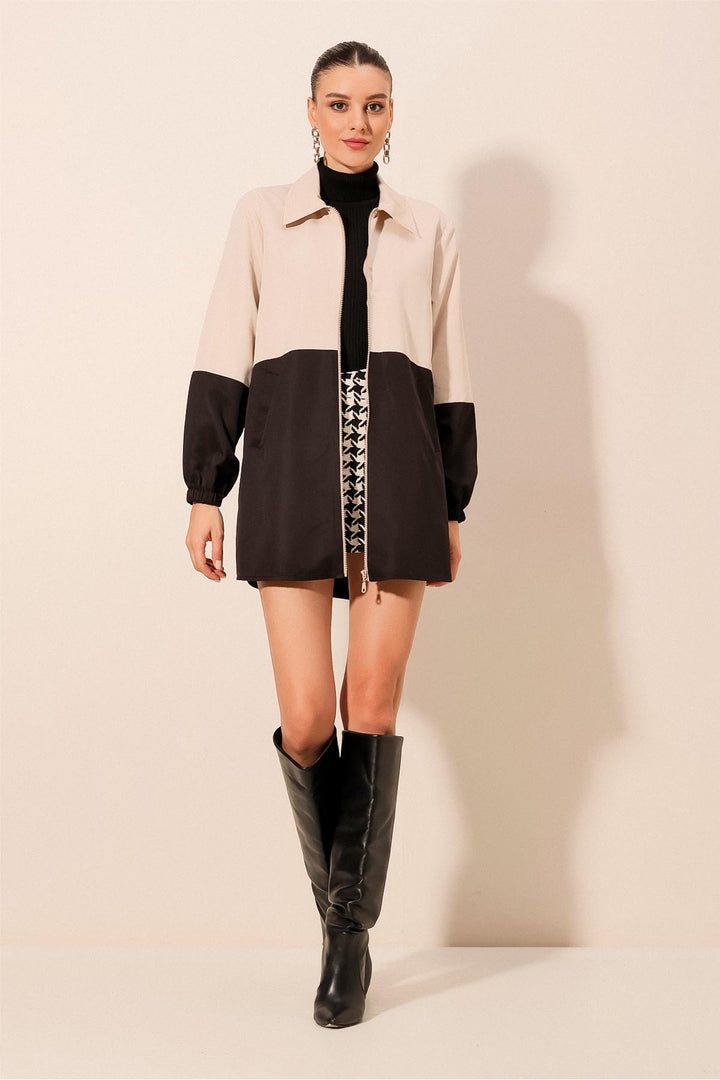 BGD Women Two-Tone Seasonal Trench Coat - Black - Bălţi